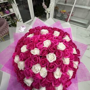 Buchet 101 trandafiri de săpun